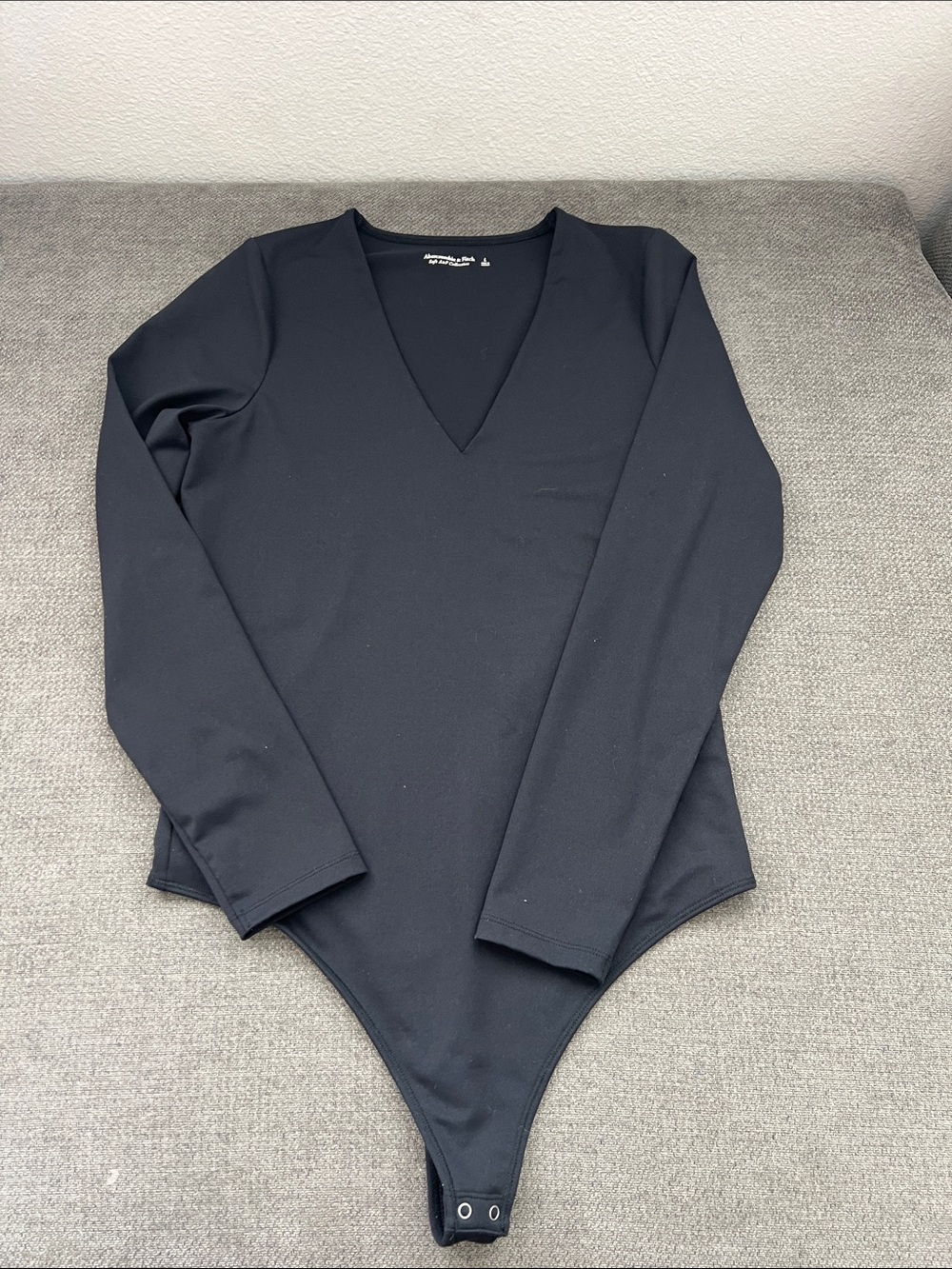 Abercrombie & Fitch Black V-Neck Long-Sleeve Bodysuit Sweater